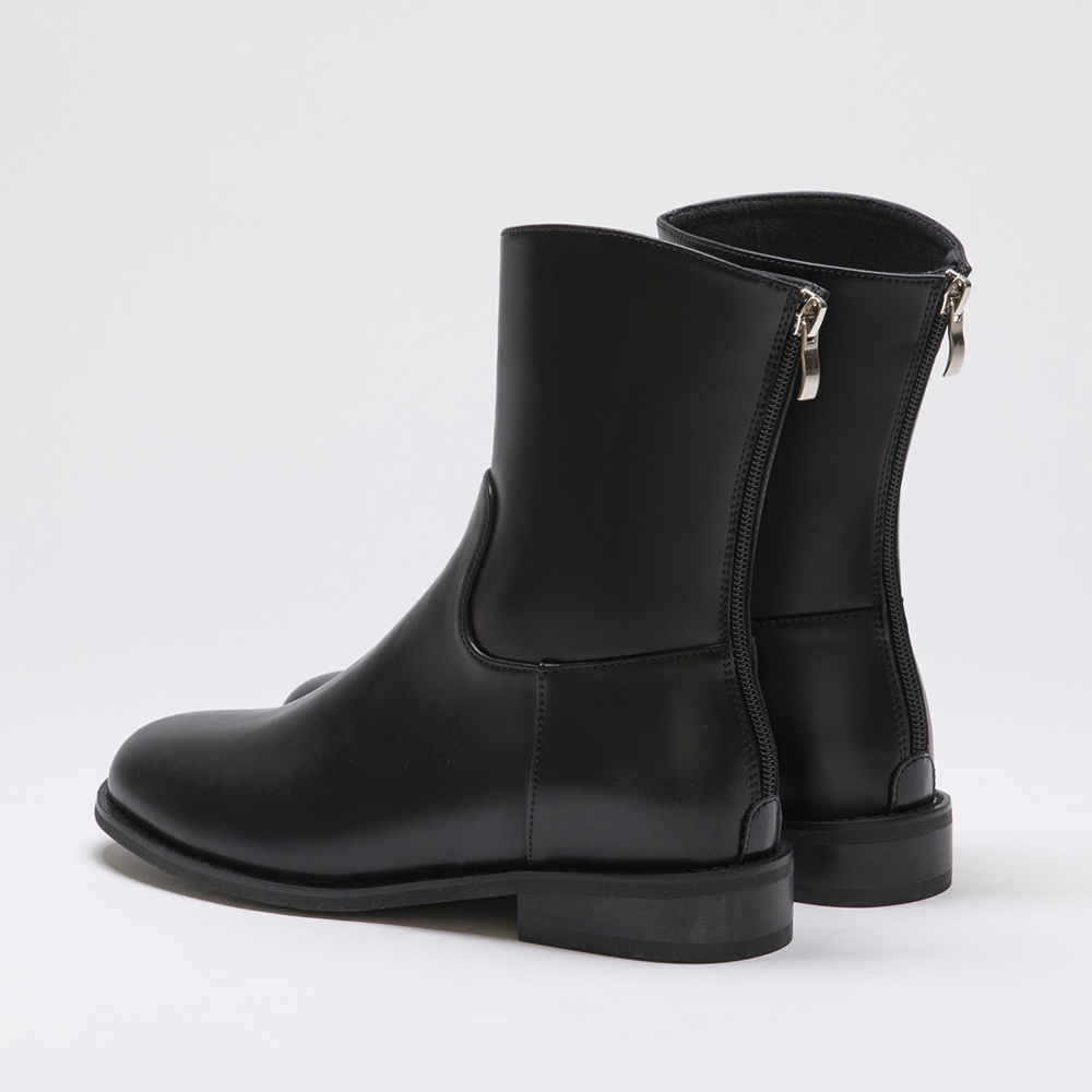 Plain Back Zipper Round Toe Boots Black