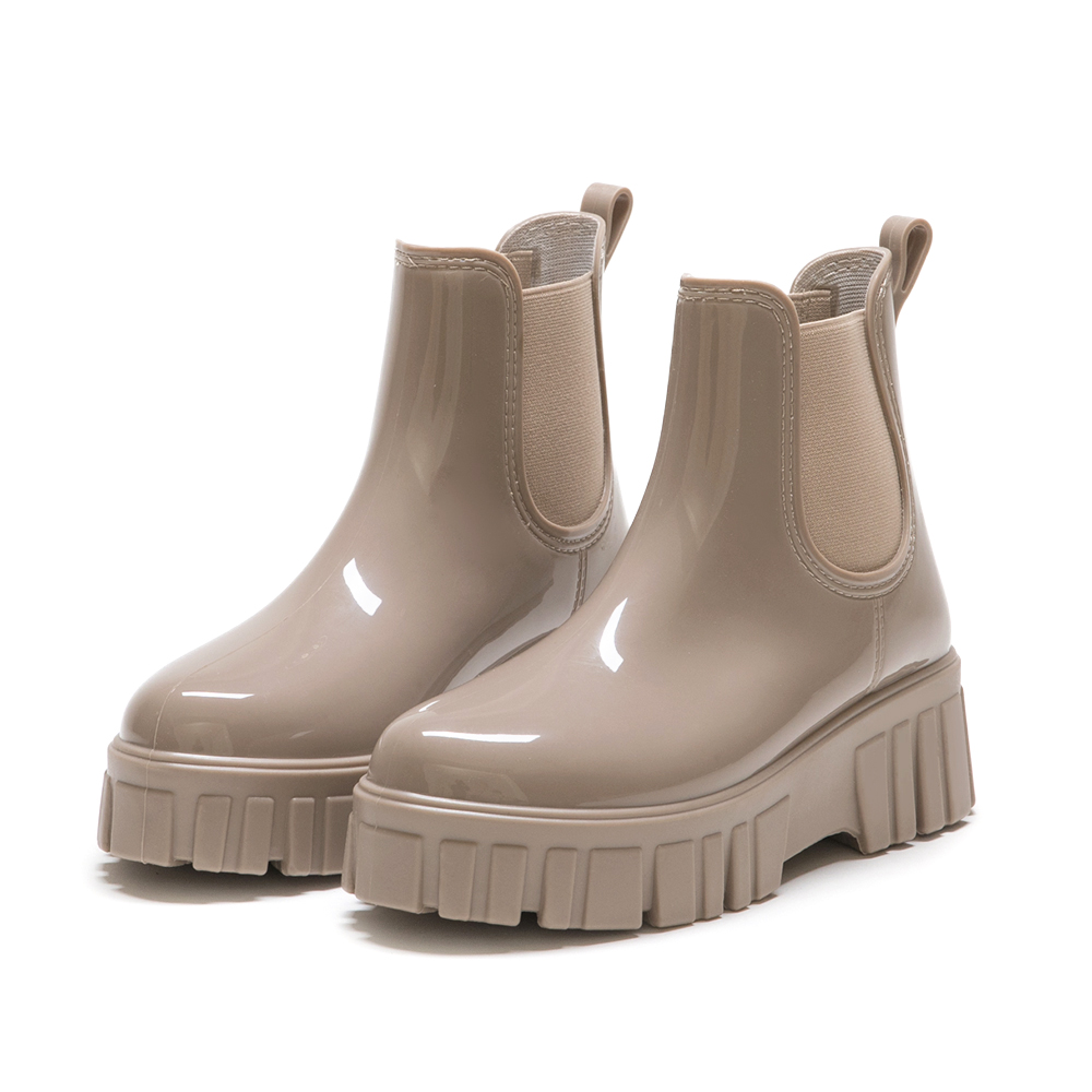 雨天百搭．鋸齒底短筒切爾西雨靴 奶茶杏