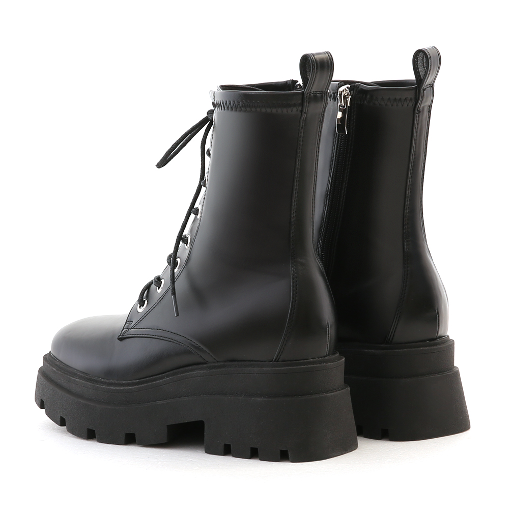 Chunky Sole Lace-up Boots Black