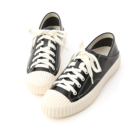 Two-way Faux Leather Fold Back Sneakers Black