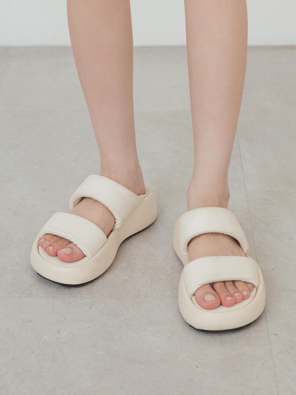 夏日樂活．輕量波浪底啵啵Q軟拖鞋 香草米