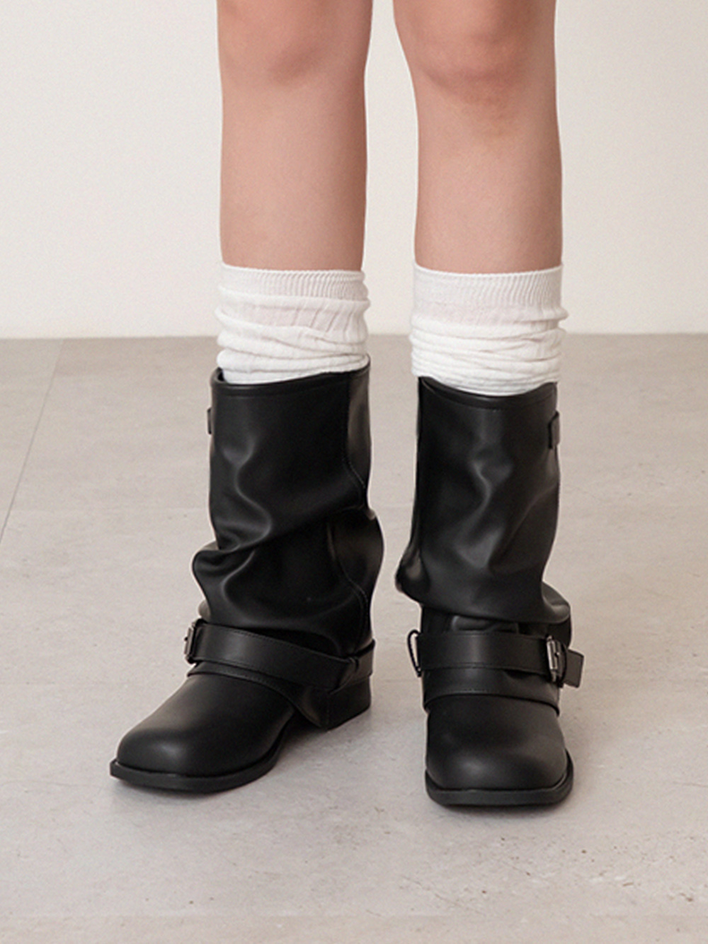 潮流對決釦環堆堆褲管短靴 黑色