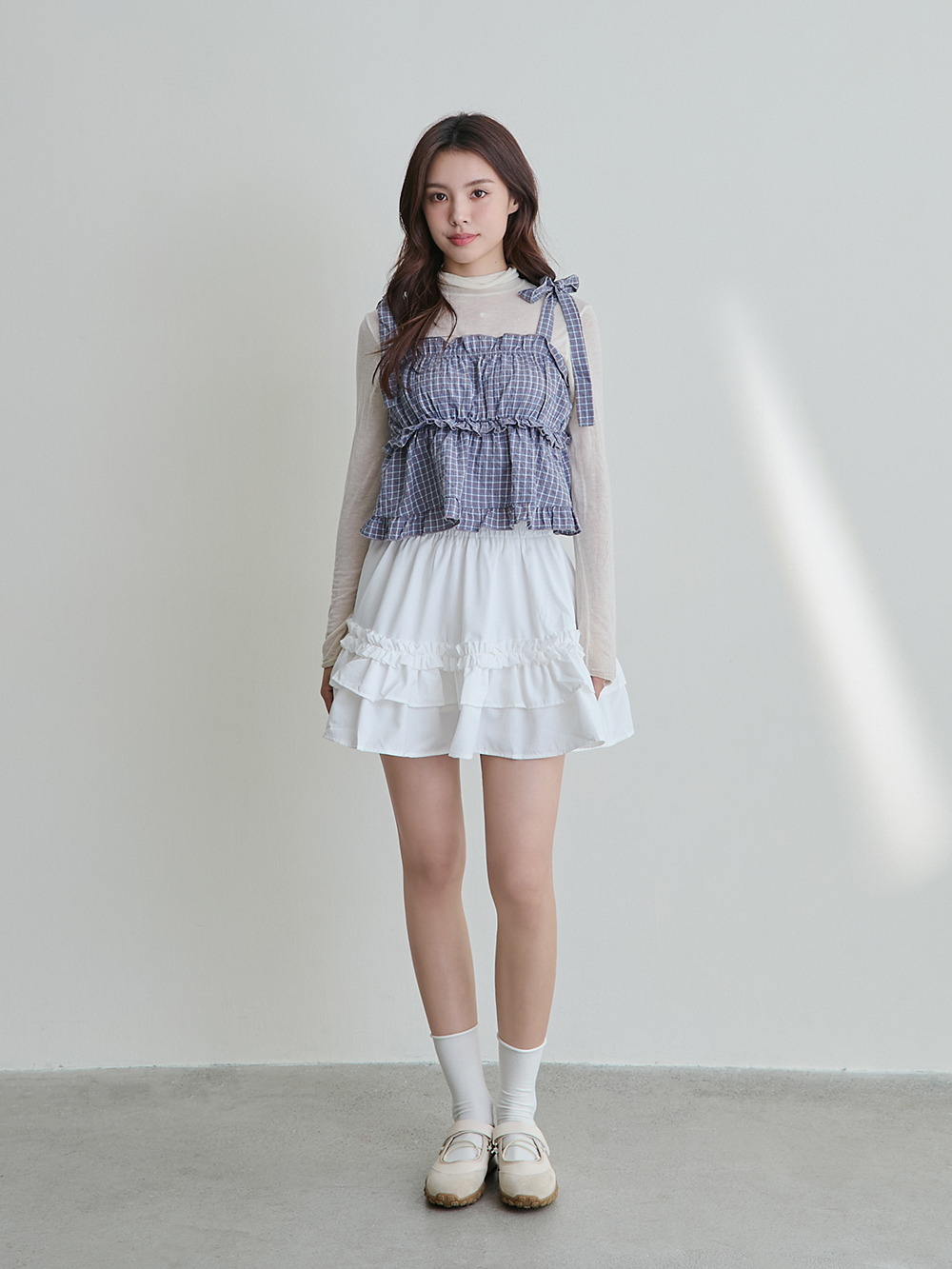 好穿趨勢交叉帶機能瑪莉珍鞋 米色