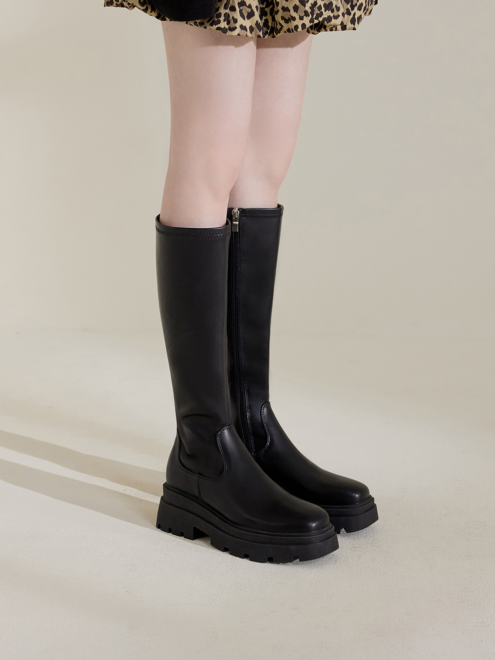 完美進化．增高厚底方糖瘦瘦長靴 時尚黑