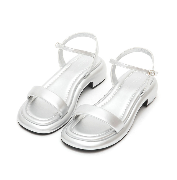 Single-Strap Low-Heeled Sandals 科技銀