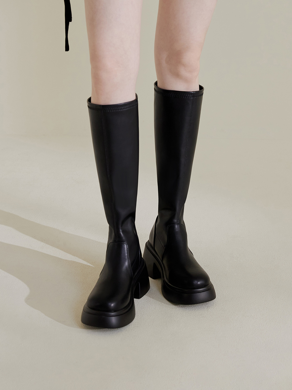 明星舞台.輕量加厚底瘦瘦長靴 時尚黑