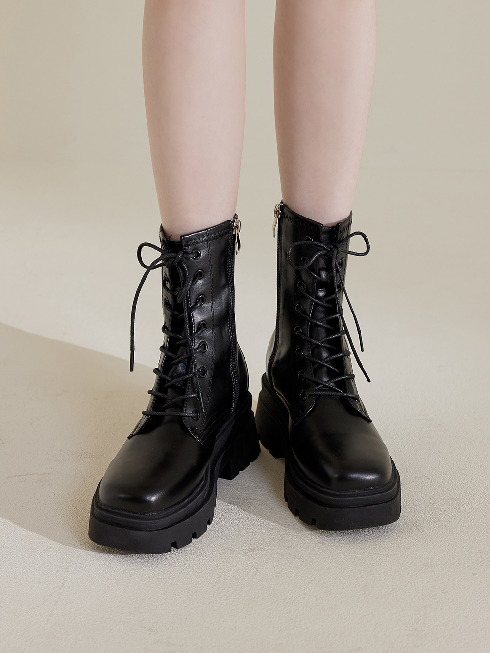 酷甜小妞.方糖鬆糕厚底綁帶短靴 時尚黑