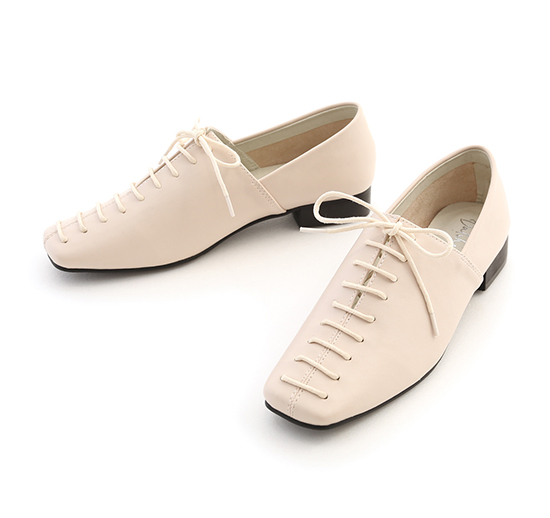 Square Toe Lace-up Shoes Vanilla