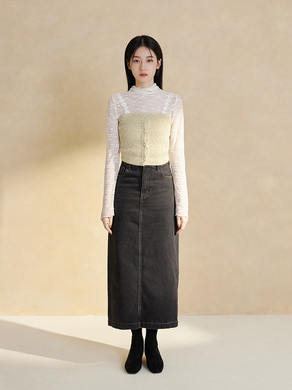 人氣指標中車線方頭低跟瘦瘦靴 質感黑絨