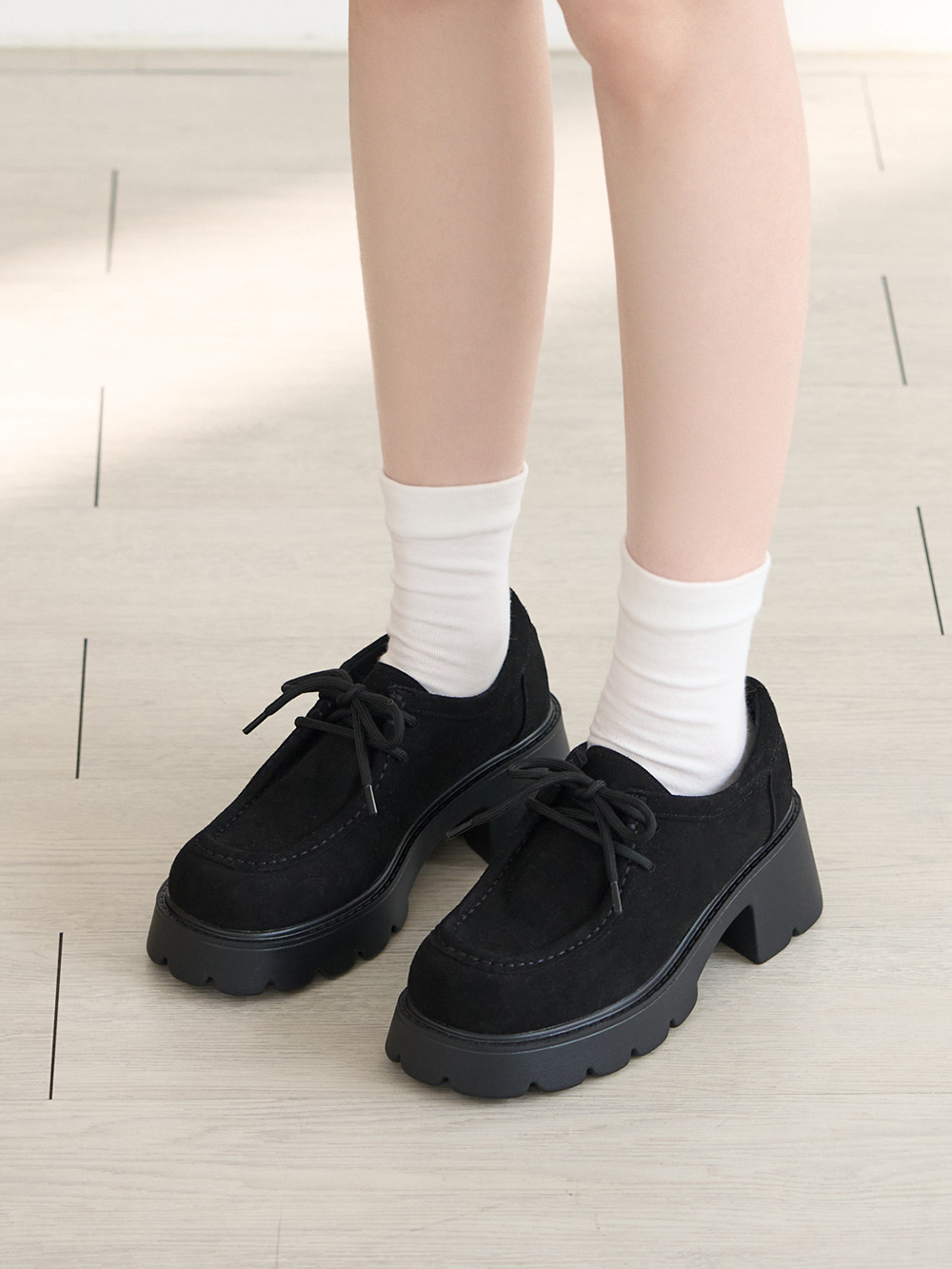 時光印記厚底輕量袋鼠鞋 黑色