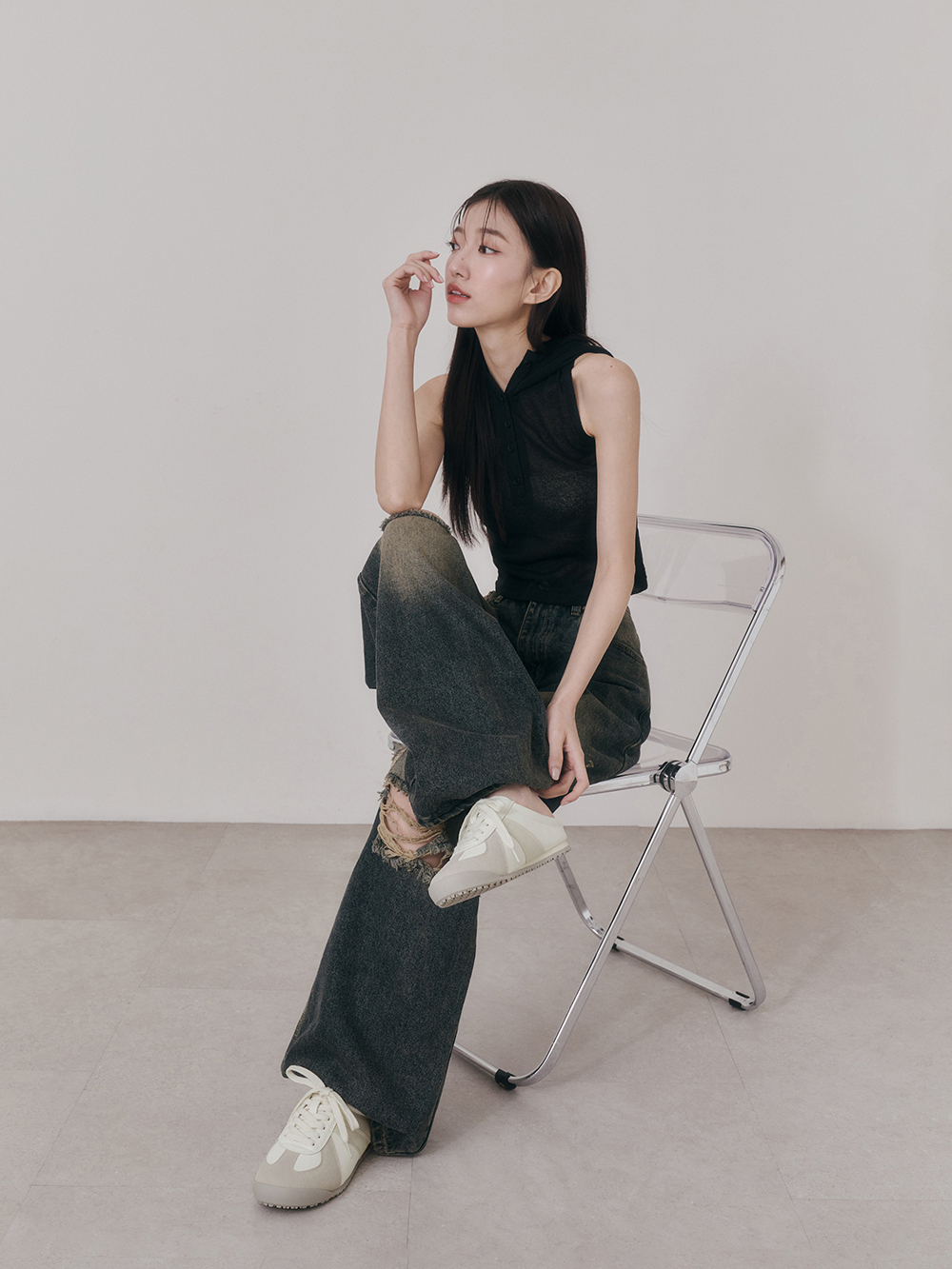 輕鬆日常後空休閒德訓鞋 米