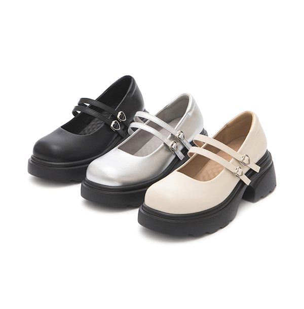 甜蜜愛心釦雙帶輕量瑪莉珍鞋 米白