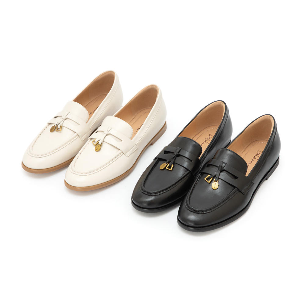 【真皮系列】親膚空氣棉平底樂福鞋 黑色