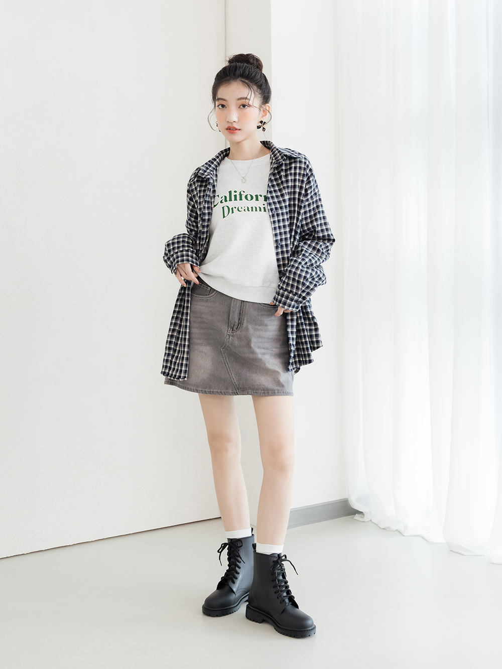 【機能鞋墊】綁帶造型短筒馬丁雨靴 黑色