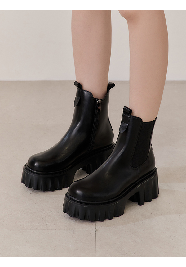 Zig-Zag Chunky Platform Chelsea Boots Black