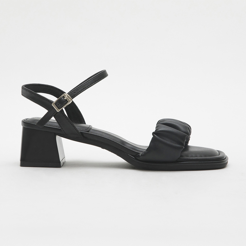Ruched Puffy Cushioned Mid-Heel Sandals Black