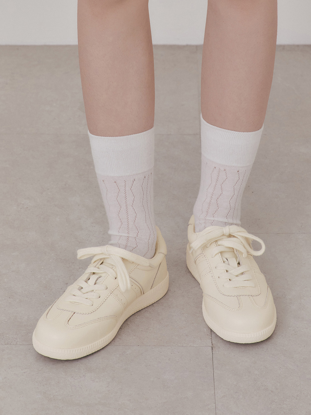 雙色鞋帶真皮復古德訓鞋 米白