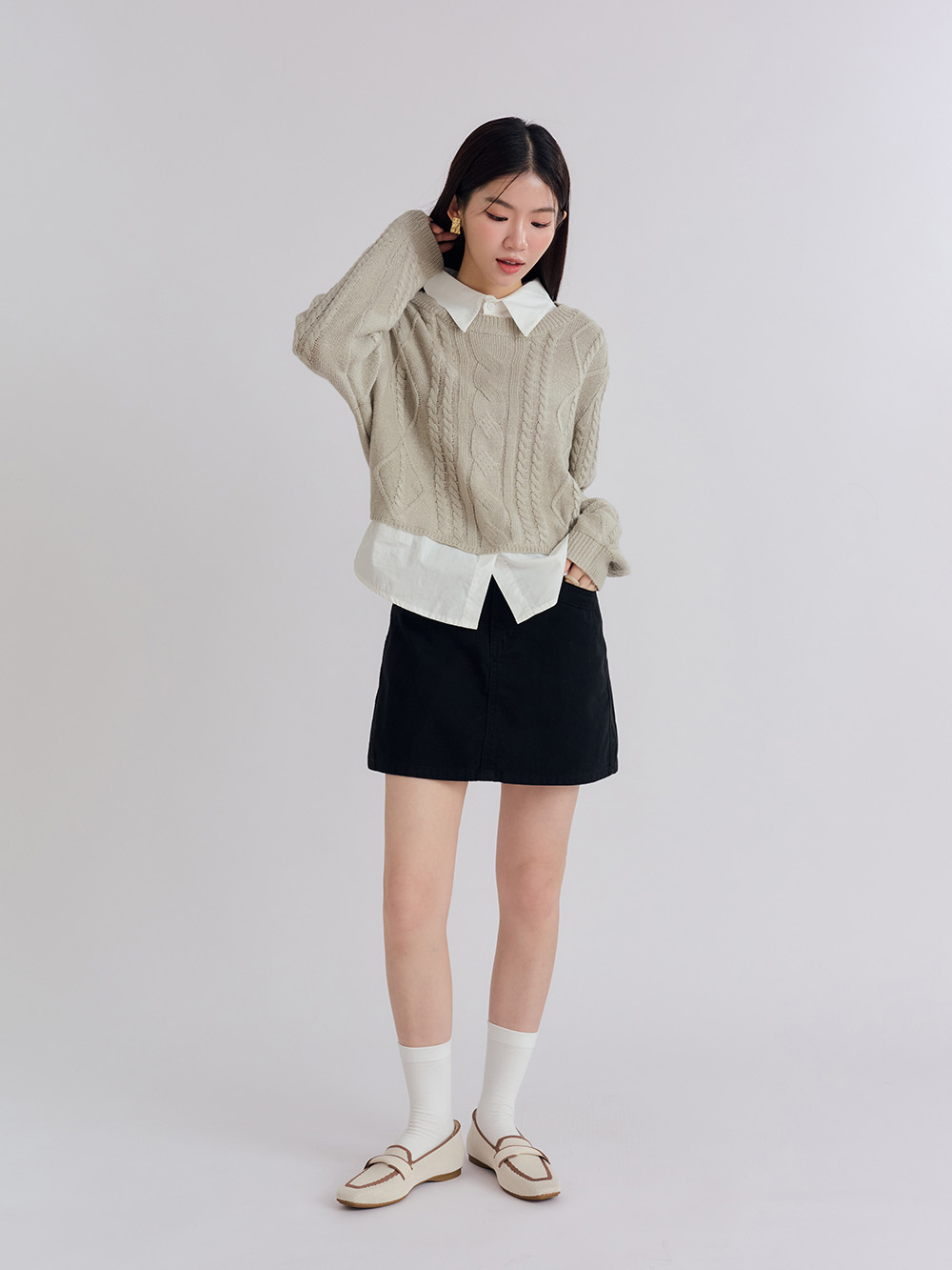 【3D零感雲織鞋】雙色拼接扭結方頭樂福鞋 香草米