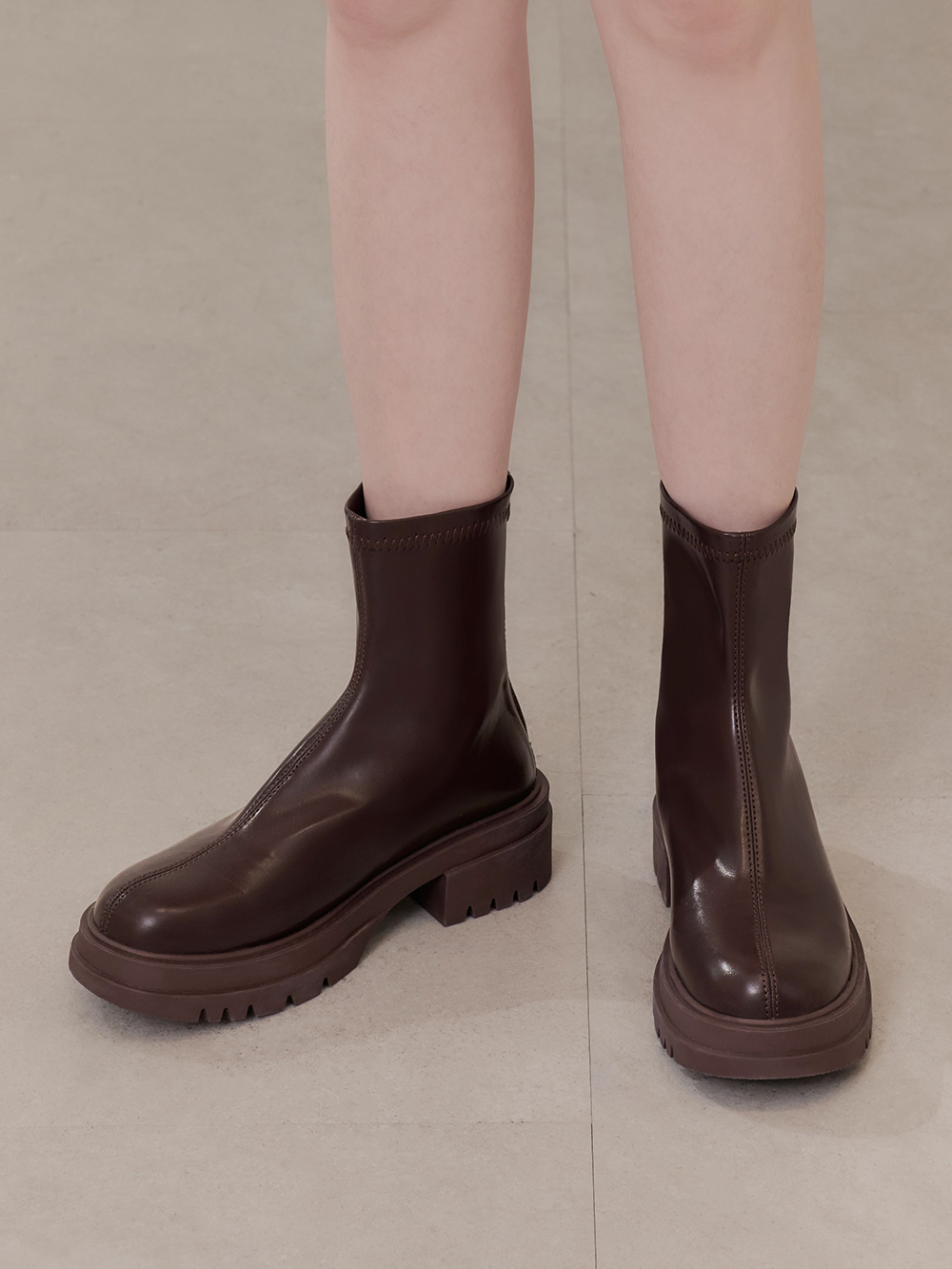 心動瞬間．加厚鬆糕底瘦瘦短靴 復古咖