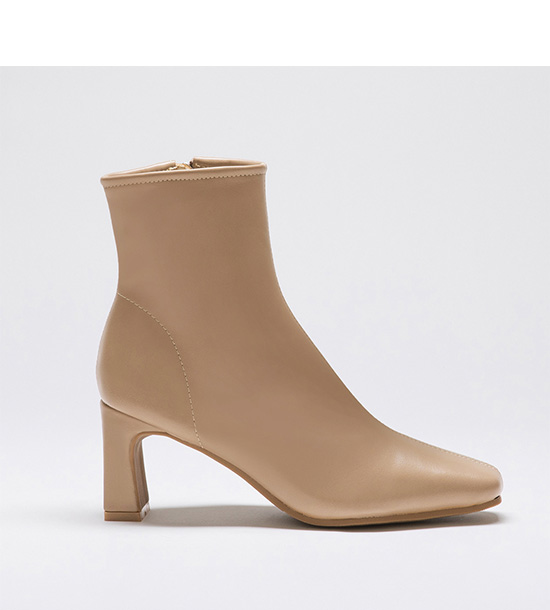 Plain Square Toe Flat-Heel Boots Beige