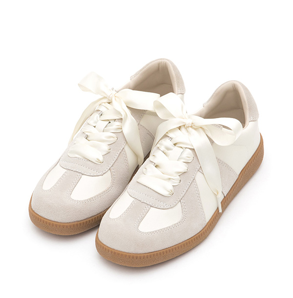 Lace-Up Casual German Trainer Shoes Beige