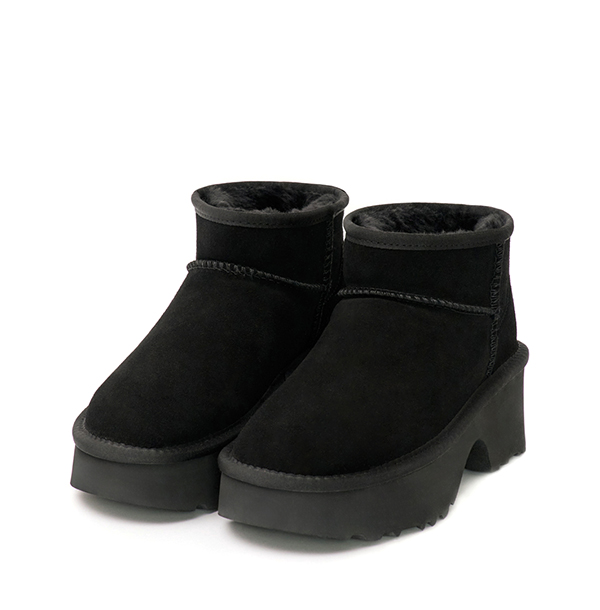 Cozy Platform Leather Winter Boots Black