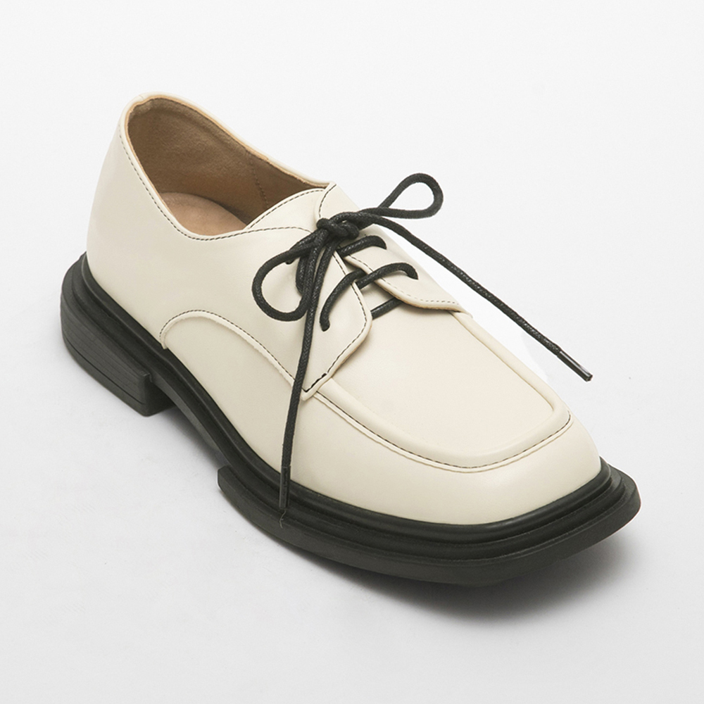 Square Toe Lace-up Low-Heel Derby Shoes Beige