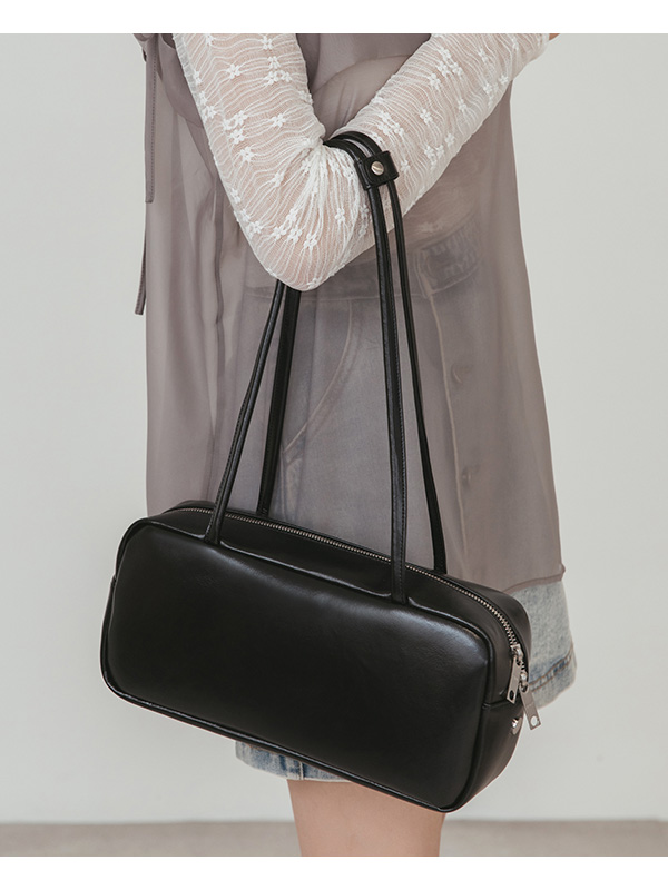 Square Shoulder Bag Black