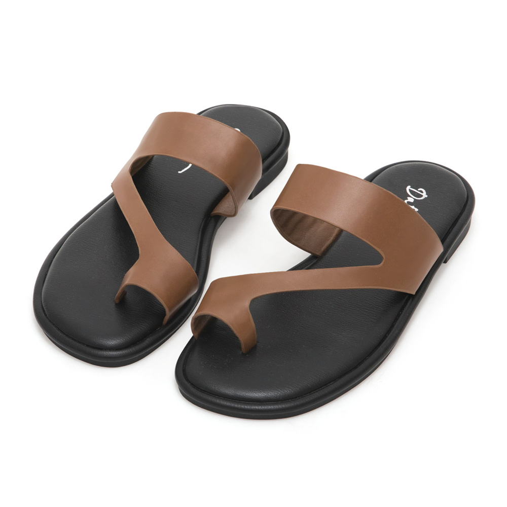 Diagonal Strap Soft Toe Loop Sandals 棕