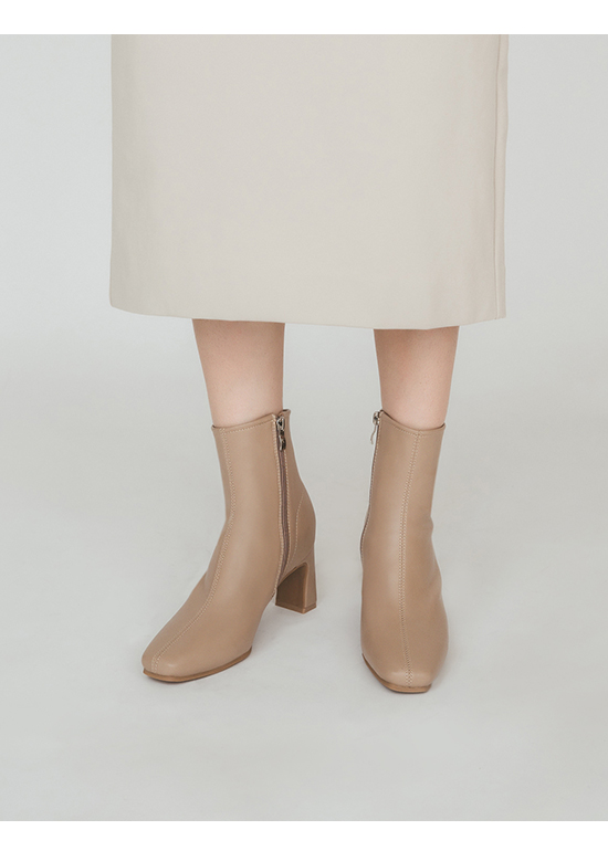 Plain Square Toe Flat-Heel Boots Beige