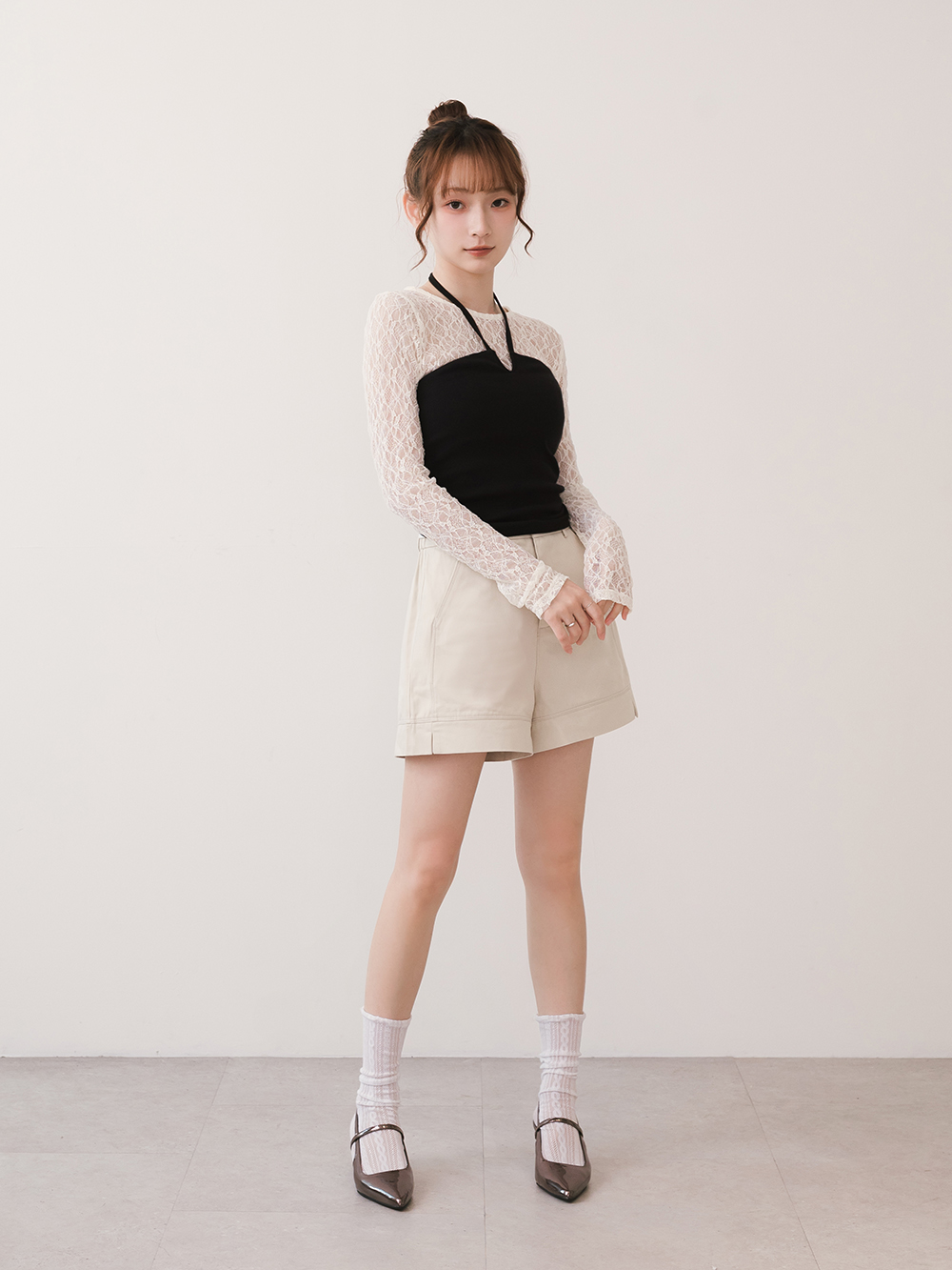 一穿愛上尖頭低跟後空跟鞋 星耀銀灰