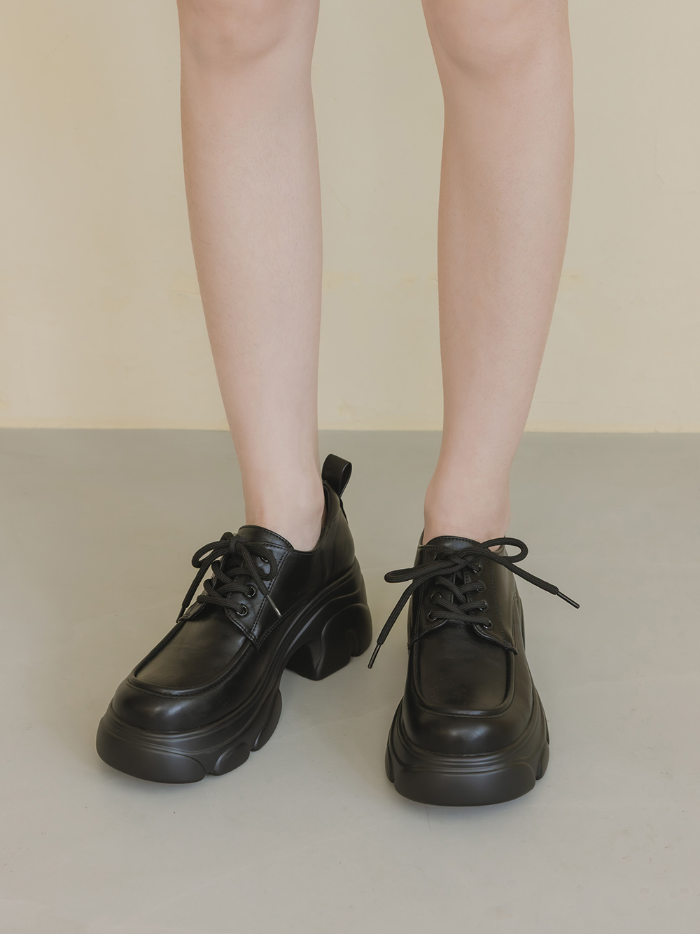 模範校花輕量鋸齒增高底德比鞋 黑