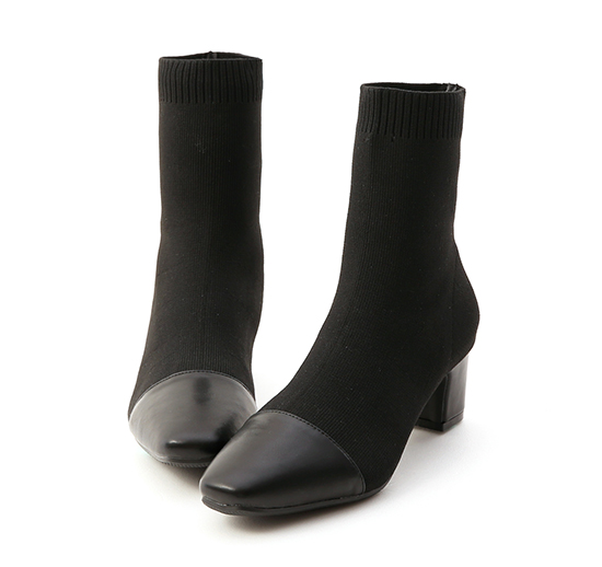 Cap Toe Knitted Sock Boots Black