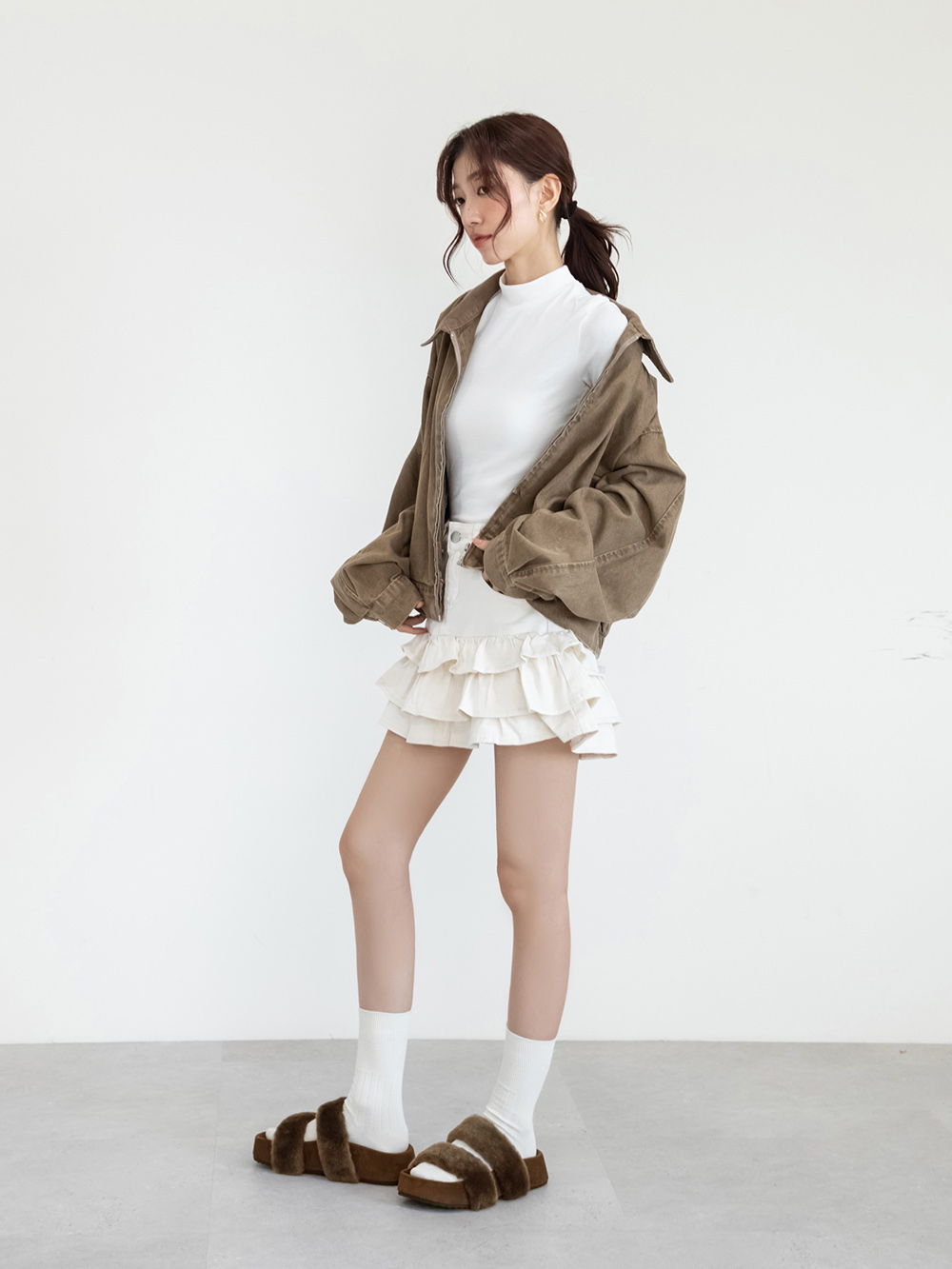 軟萌毛毛一字雙帶厚底拖鞋 咖色