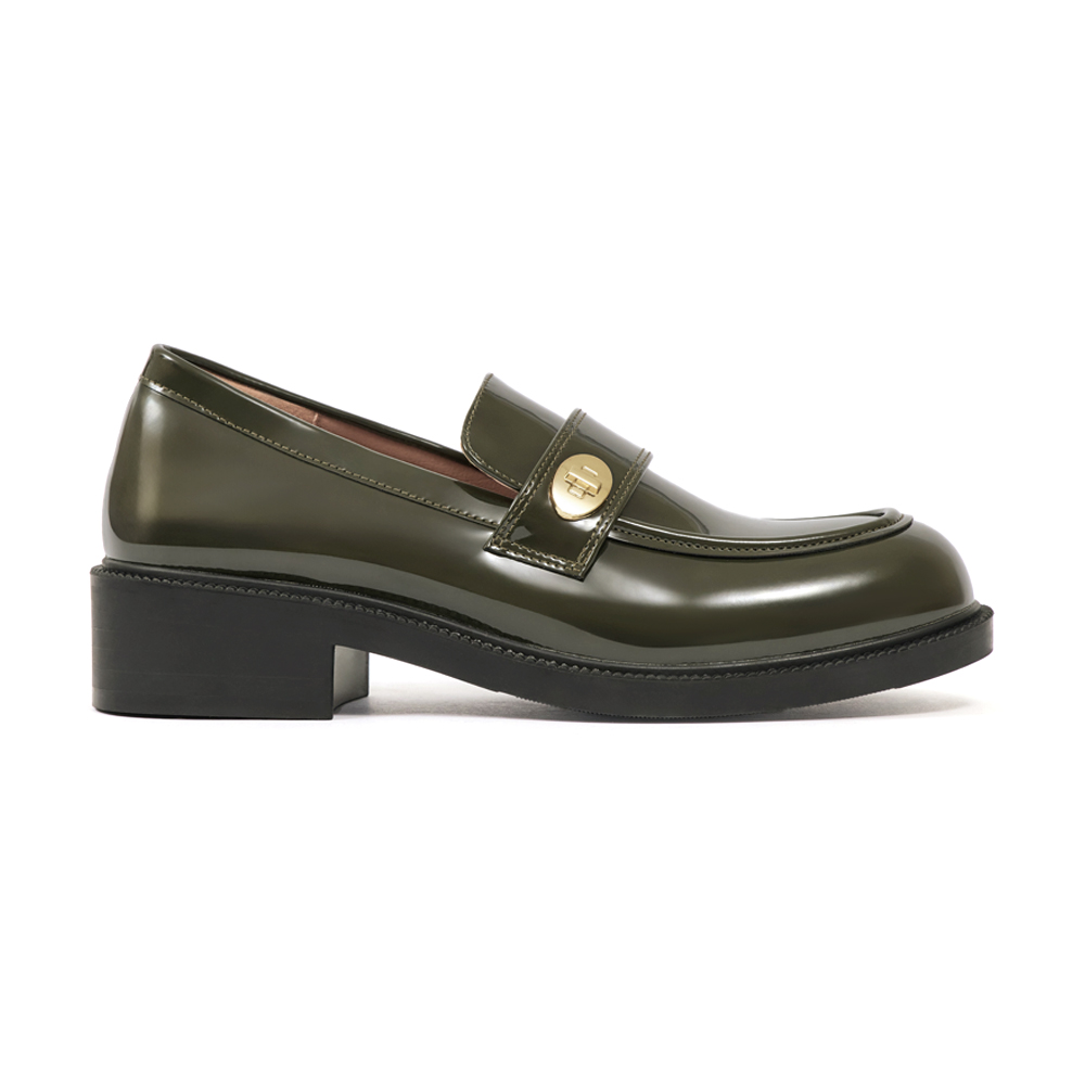 Gold Buckle Round-Toe Loafers Green