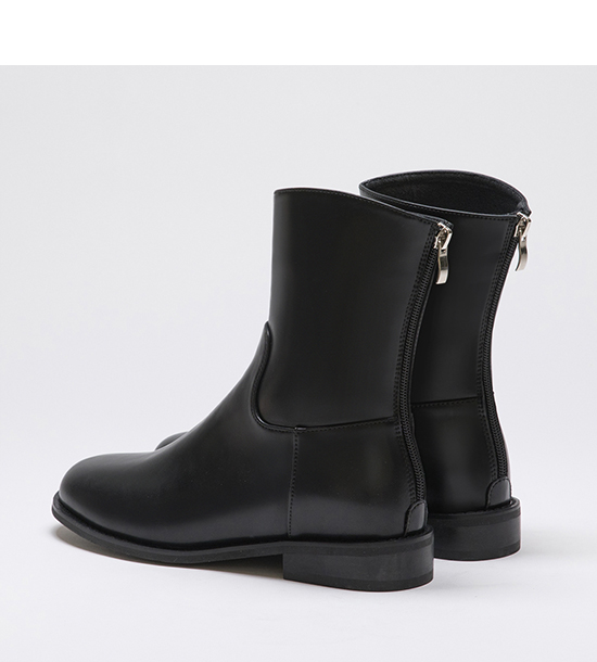 Plain Back Zipper Round Toe Boots Black