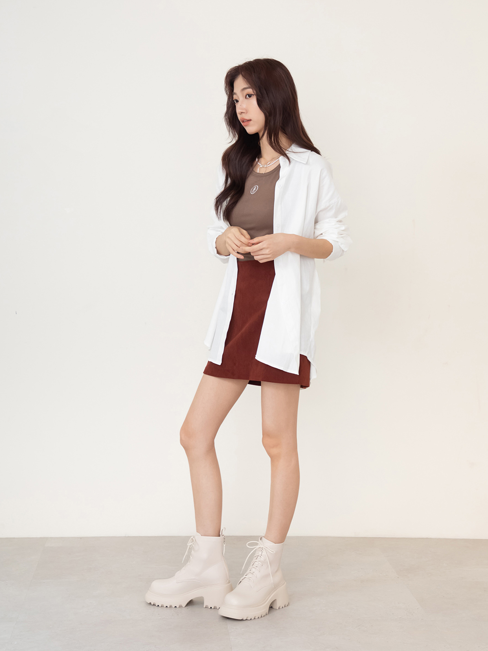 女團風輕量厚底綁帶短靴 米白色