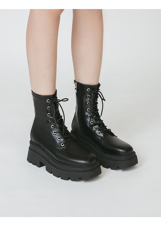 Chunky Sole Lace-up Boots Black