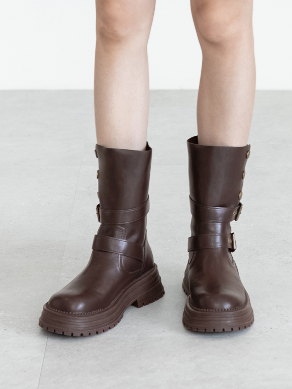 復古騎士釦環排釦機車短靴 咖啡