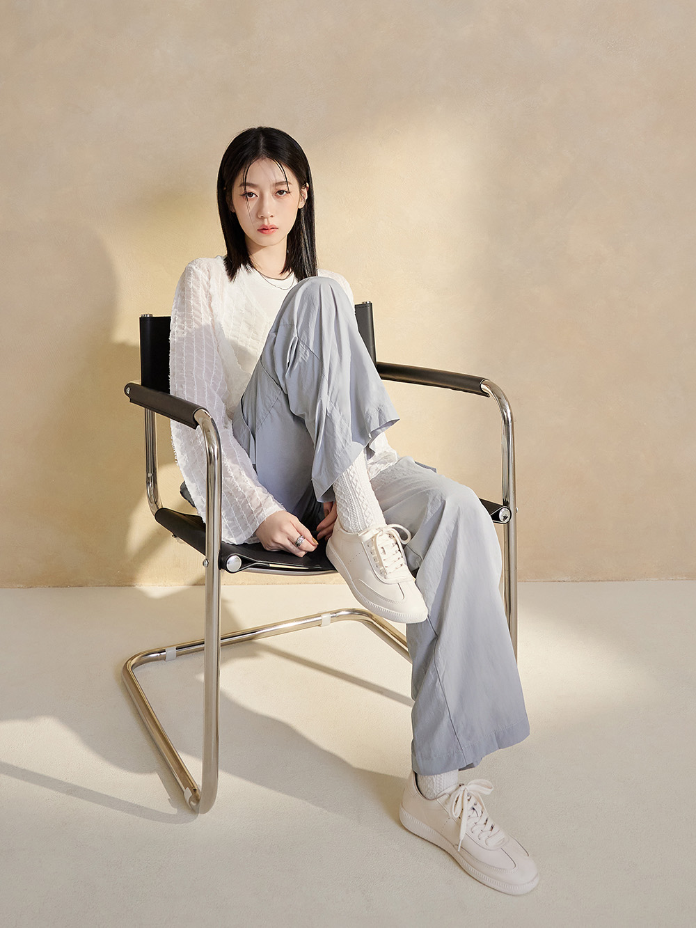 超極軟新柔感真皮小白鞋 米白