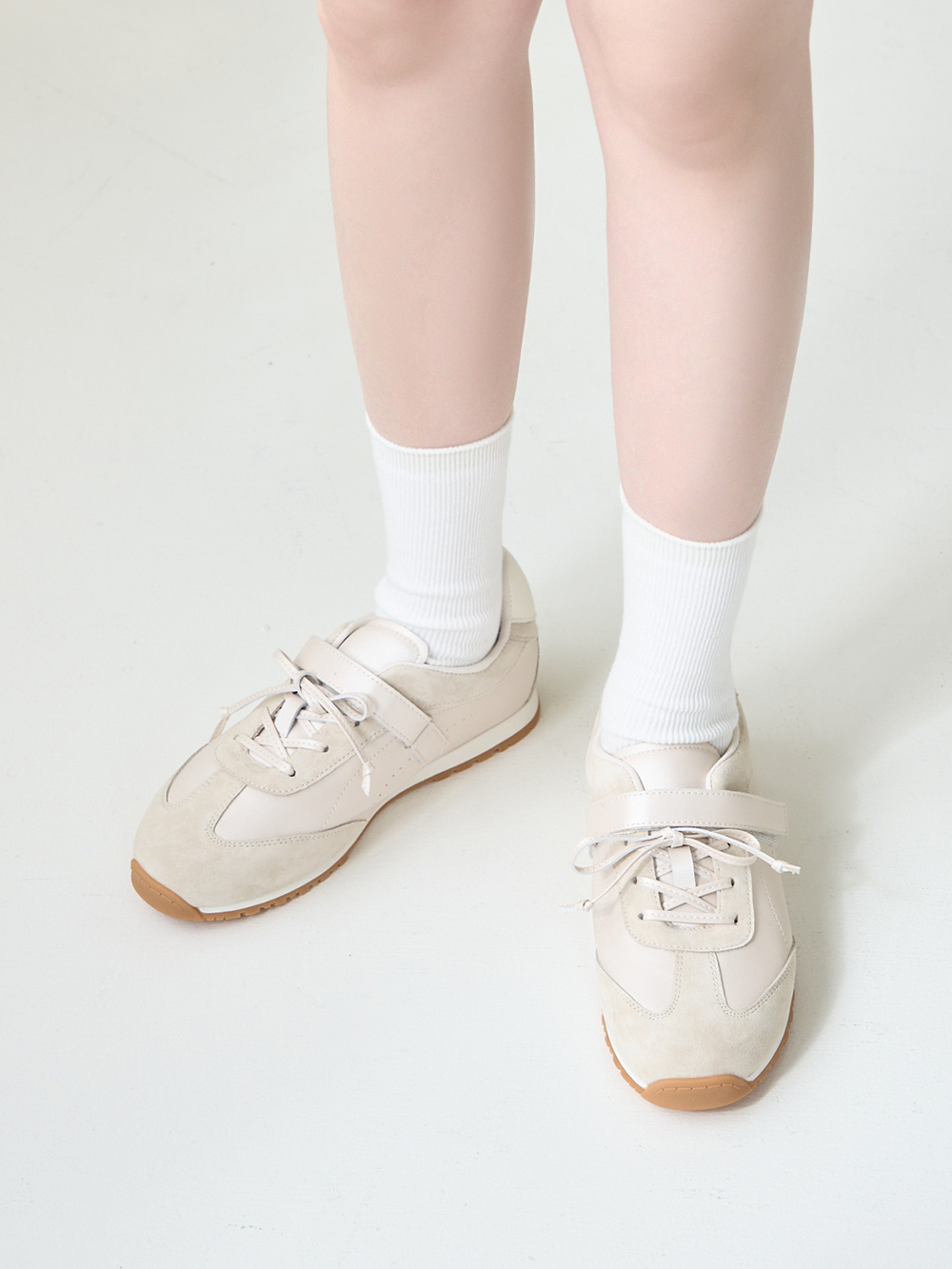 粉彩系列OK繃貼真皮休閒鞋 米白色