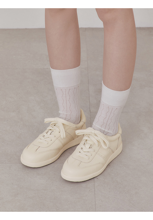 Two-Tone Laces Leather German Trainer Shoes Beige