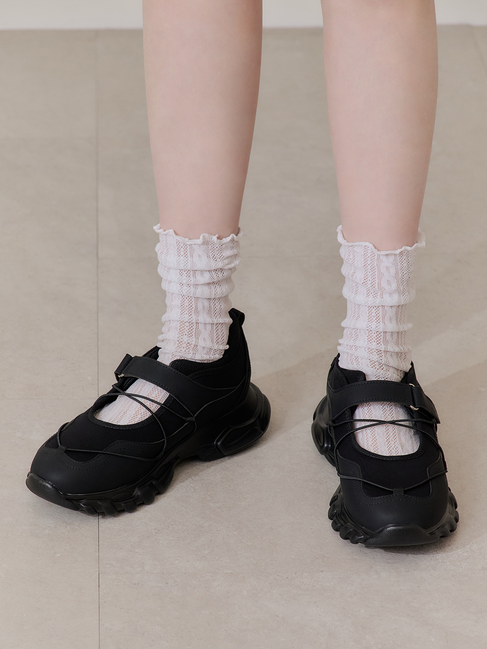 氣墊回彈輕量運動風芭蕾鞋 黑