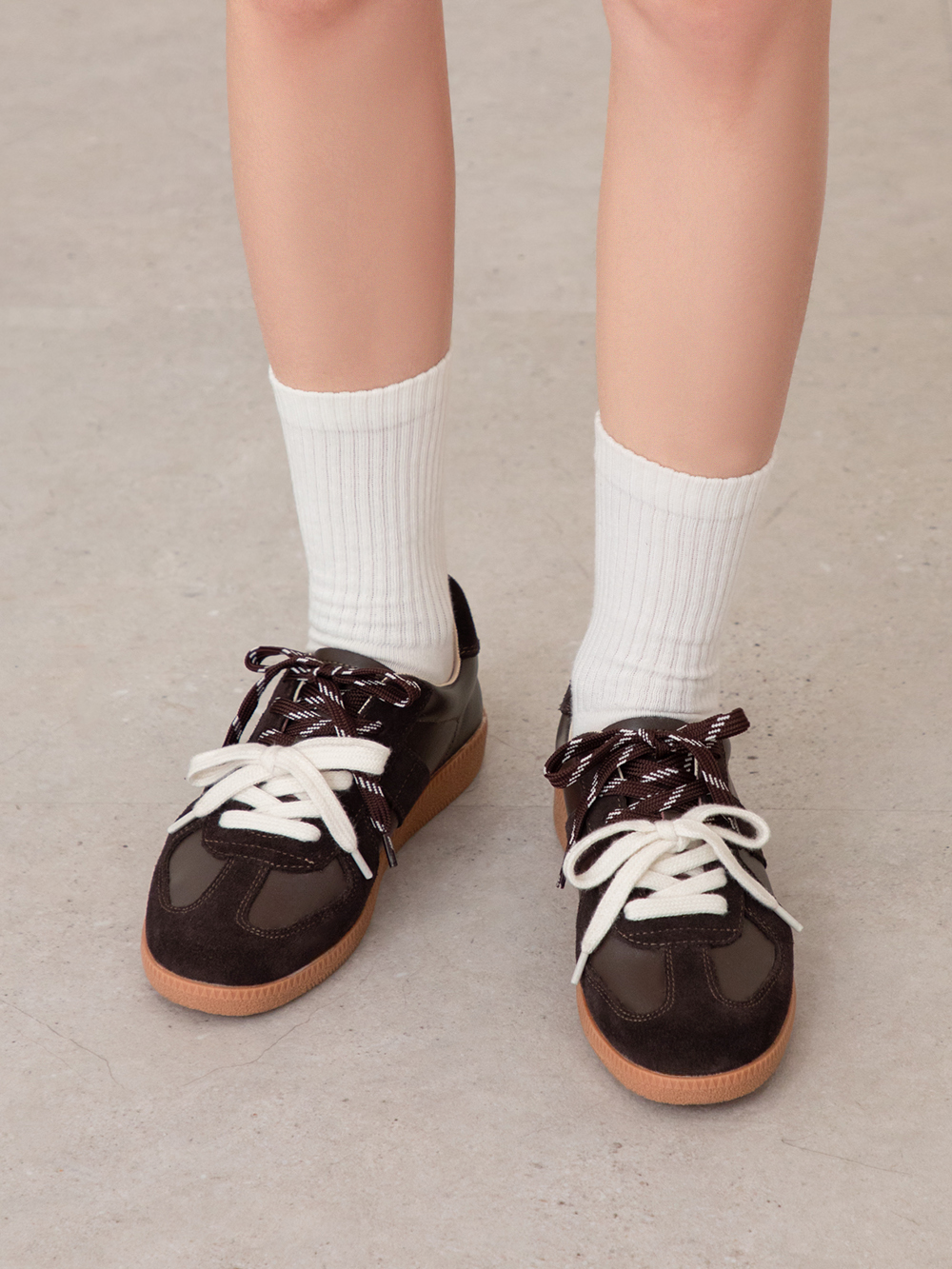 復古色調雙色鞋帶真皮德訓鞋 咖啡色