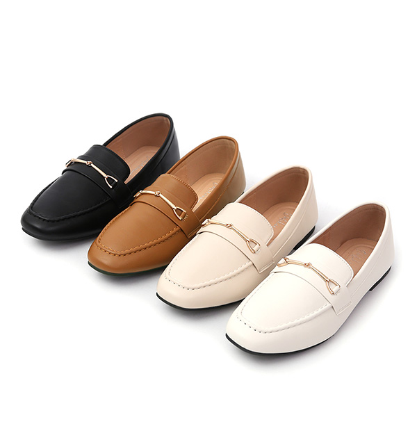 4D Cushioned Horsebit Loafers 米