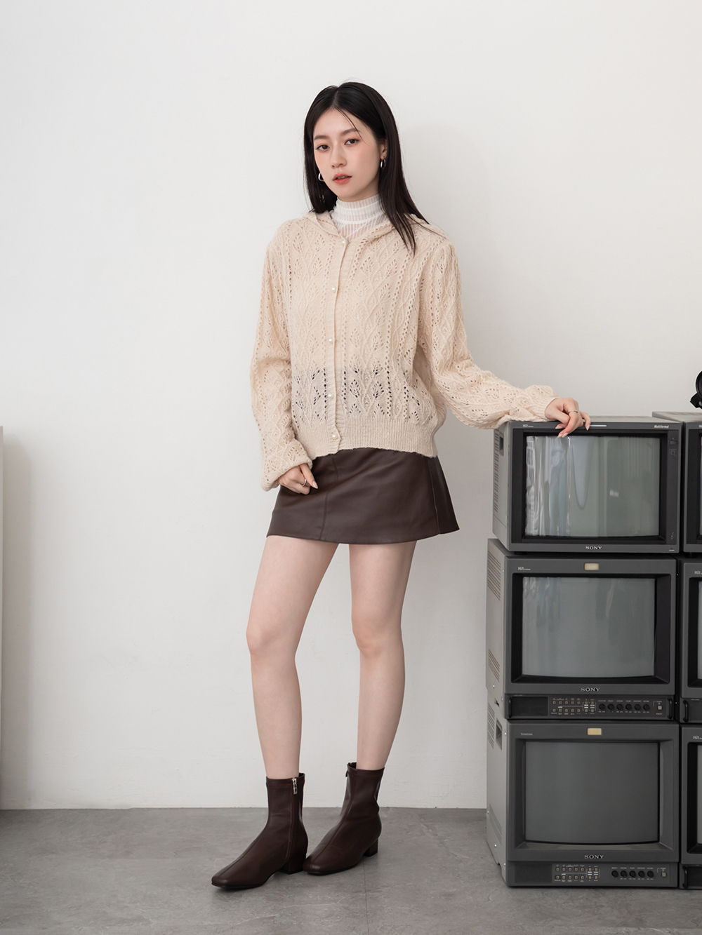 人氣指標中車線方頭低跟瘦瘦靴 復古咖