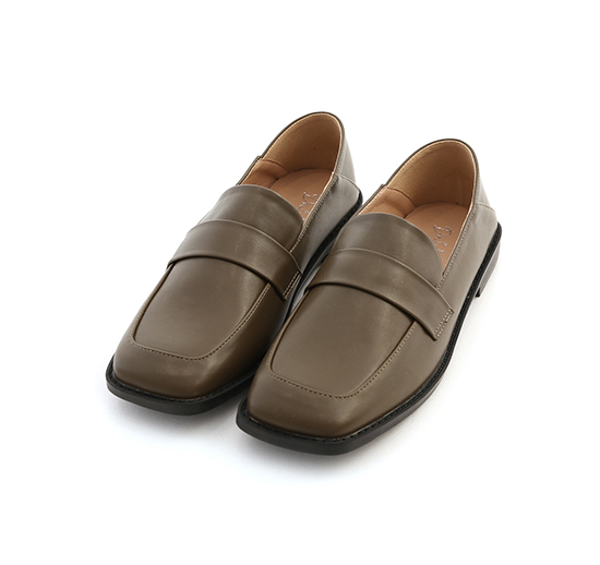 Retro Square Toe Flat Loafers Olive Green
