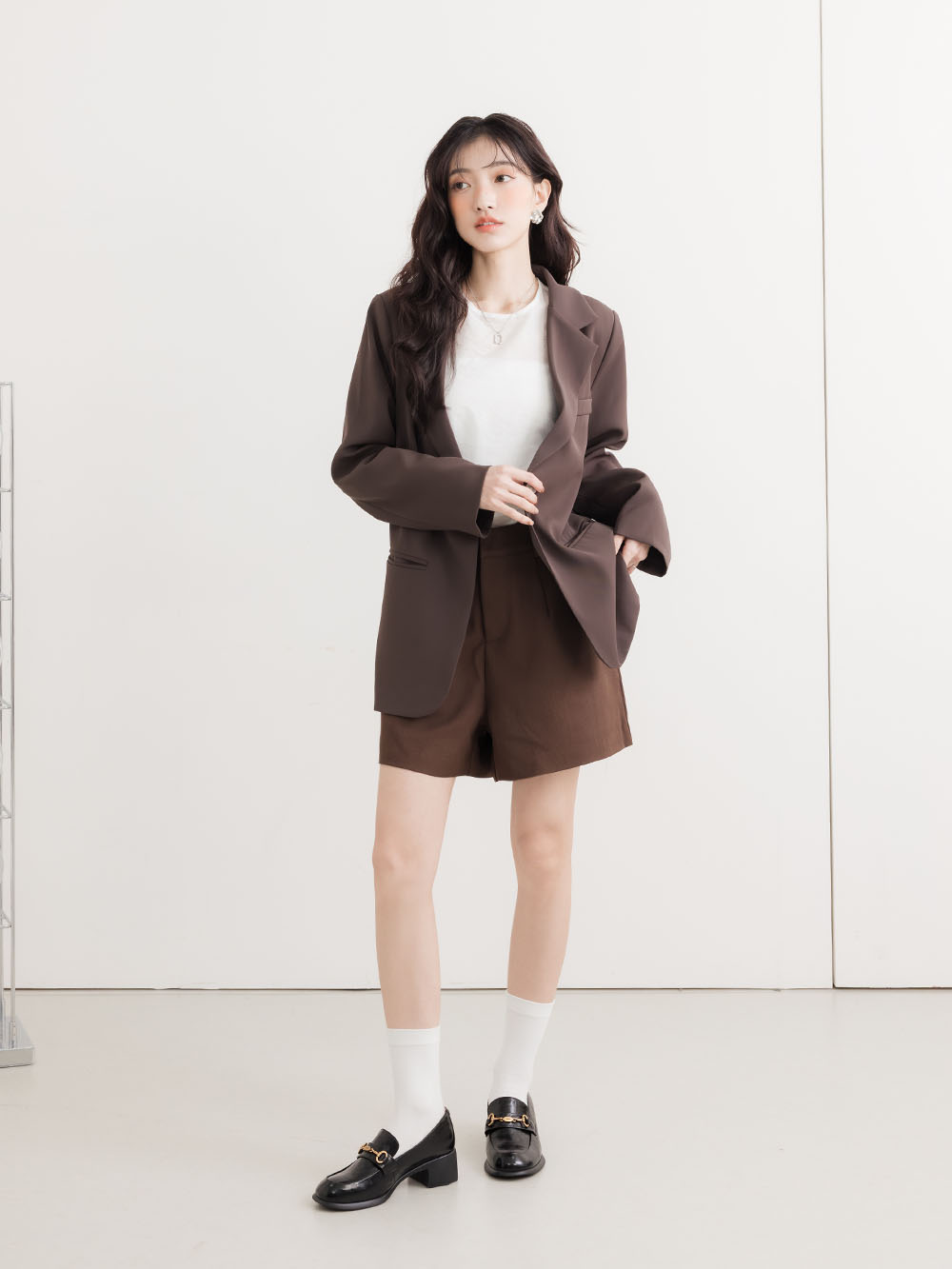 【真皮系列】波浪靜音跟馬銜釦樂福鞋 黑色