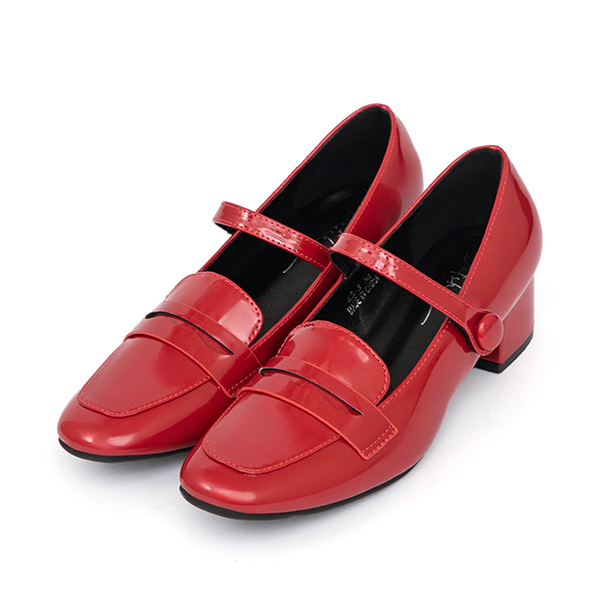 鎖定目光漆皮低跟樂福鞋 古典紅
