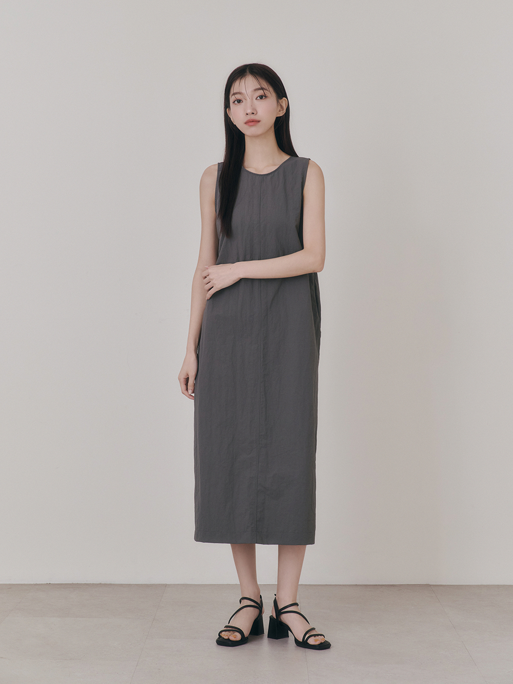 彩虹泡泡糖.泡芙軟墊細帶高跟涼鞋 時尚黑